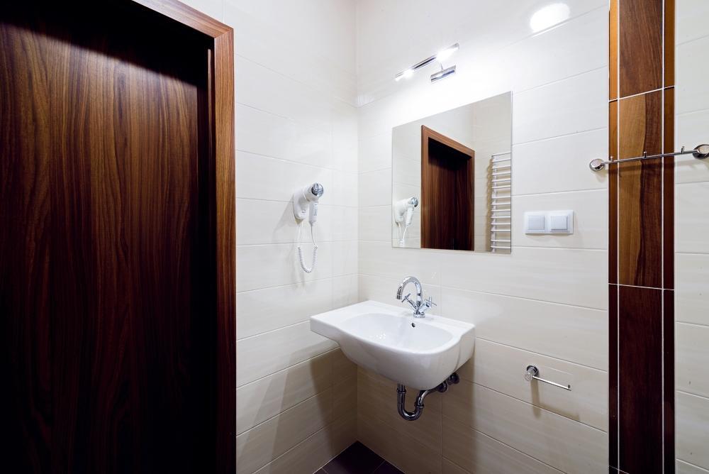 Sanatorium Astoria Hotel Буско-Здрой Екстериор снимка