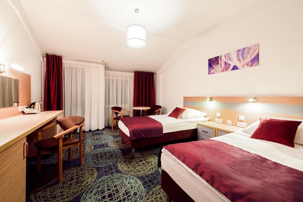 Sanatorium Astoria Hotel Буско-Здрой Екстериор снимка